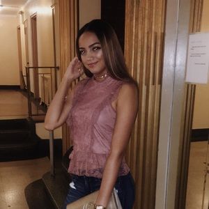 Rosy pink, Lacey blouse